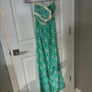 Alice & Trixie 100% silk Green and White Strapless Dress
